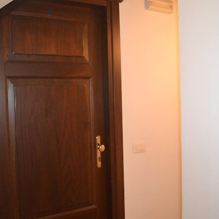 Suites Imperiali Guest House 로마 외부 사진