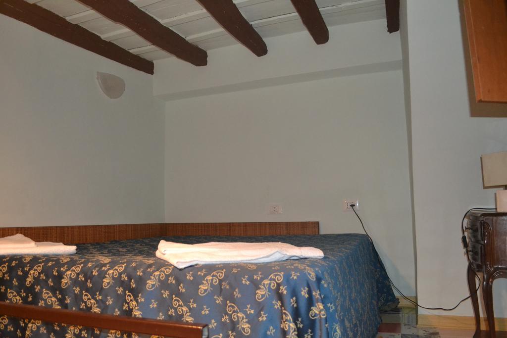 Suites Imperiali Guest House 로마 외부 사진